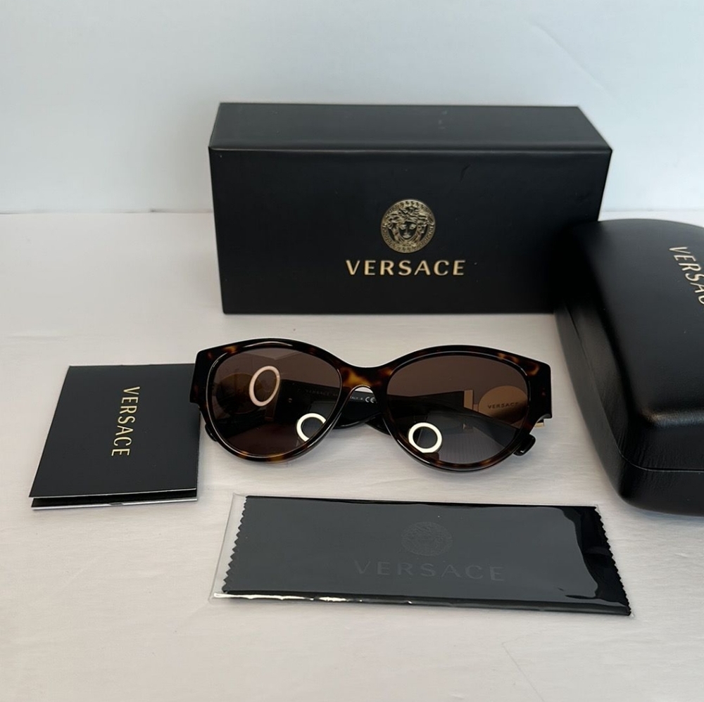 - New Authentic Versaceversace Acetate Sunglasses - image 5